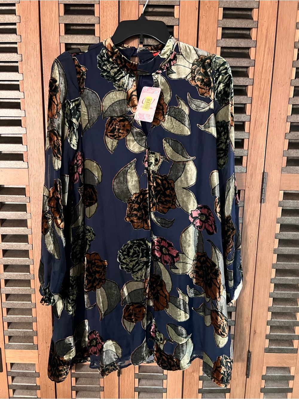 Chelsea & Violet Navy Velvet Burnout Floral Button-Front Long Sleeve Dress